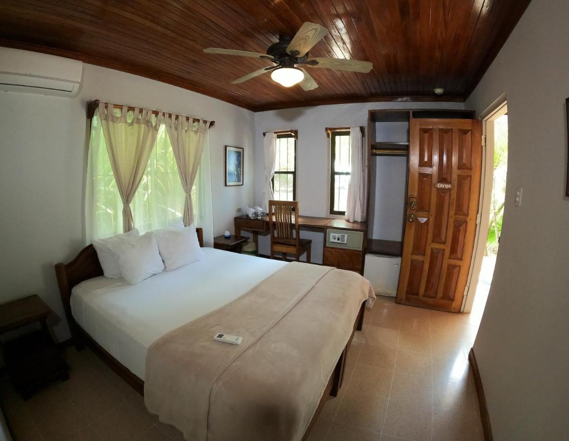 Casa Cecilia Beach Front Playa Santa Teresa  Ngoại thất bức ảnh